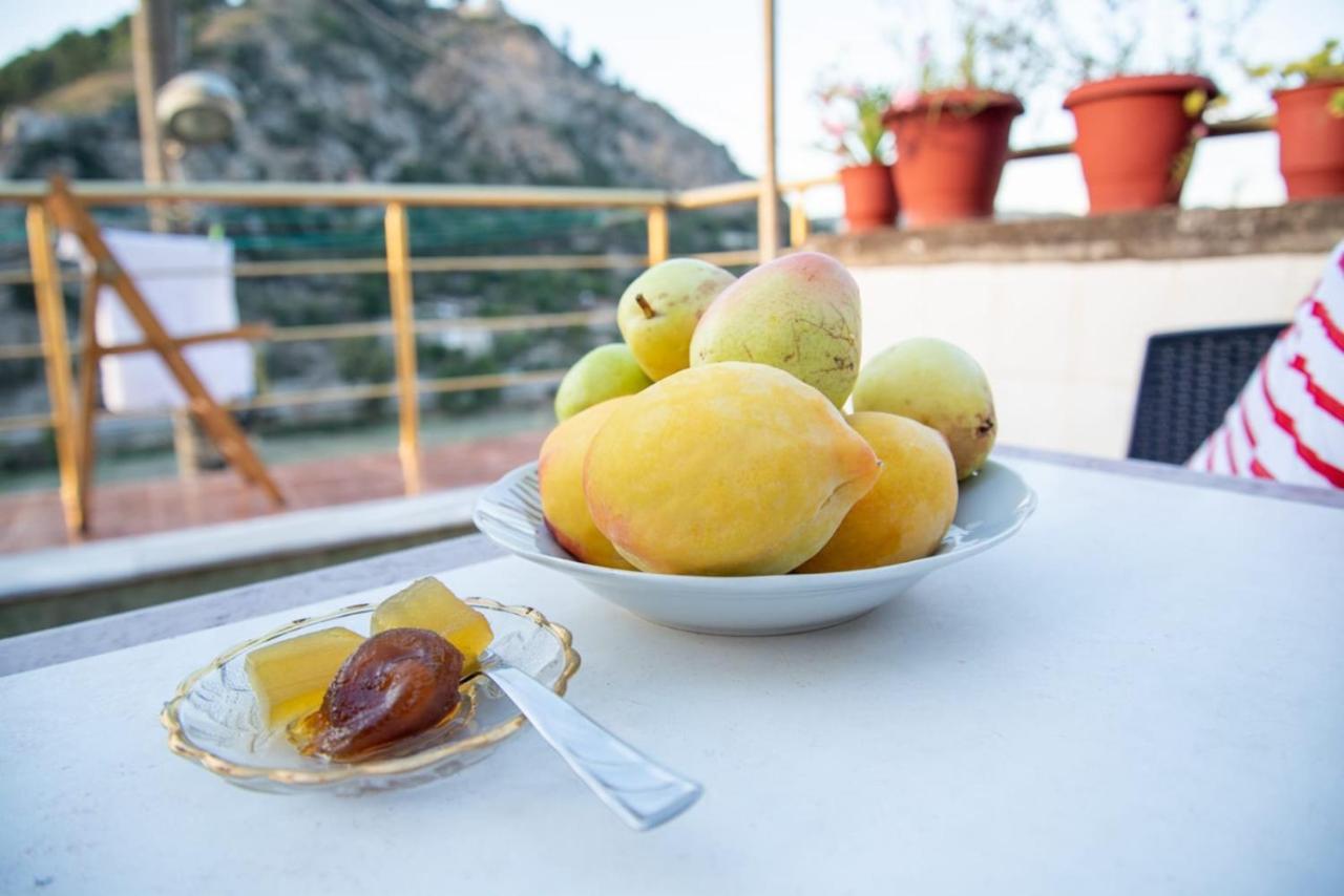 Guesthouse Belle View Berat Buitenkant foto