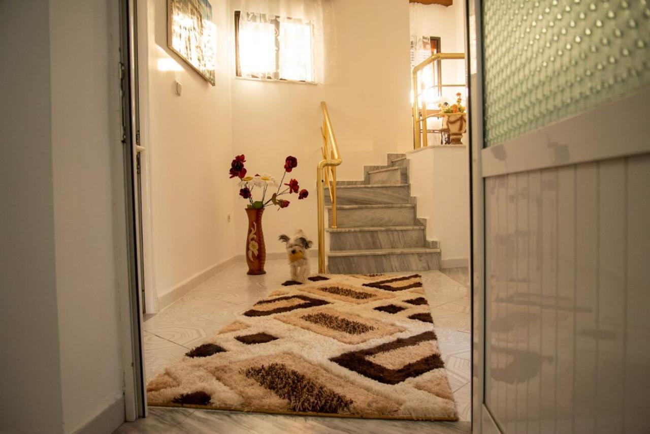 Guesthouse Belle View Berat Buitenkant foto