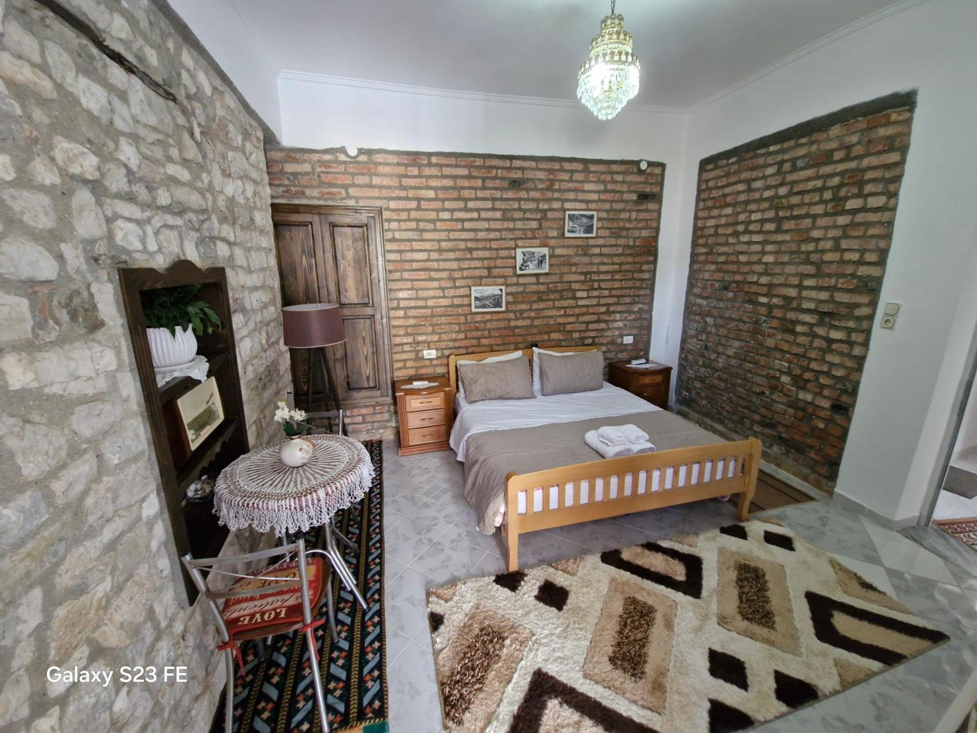 Guesthouse Belle View Berat Buitenkant foto