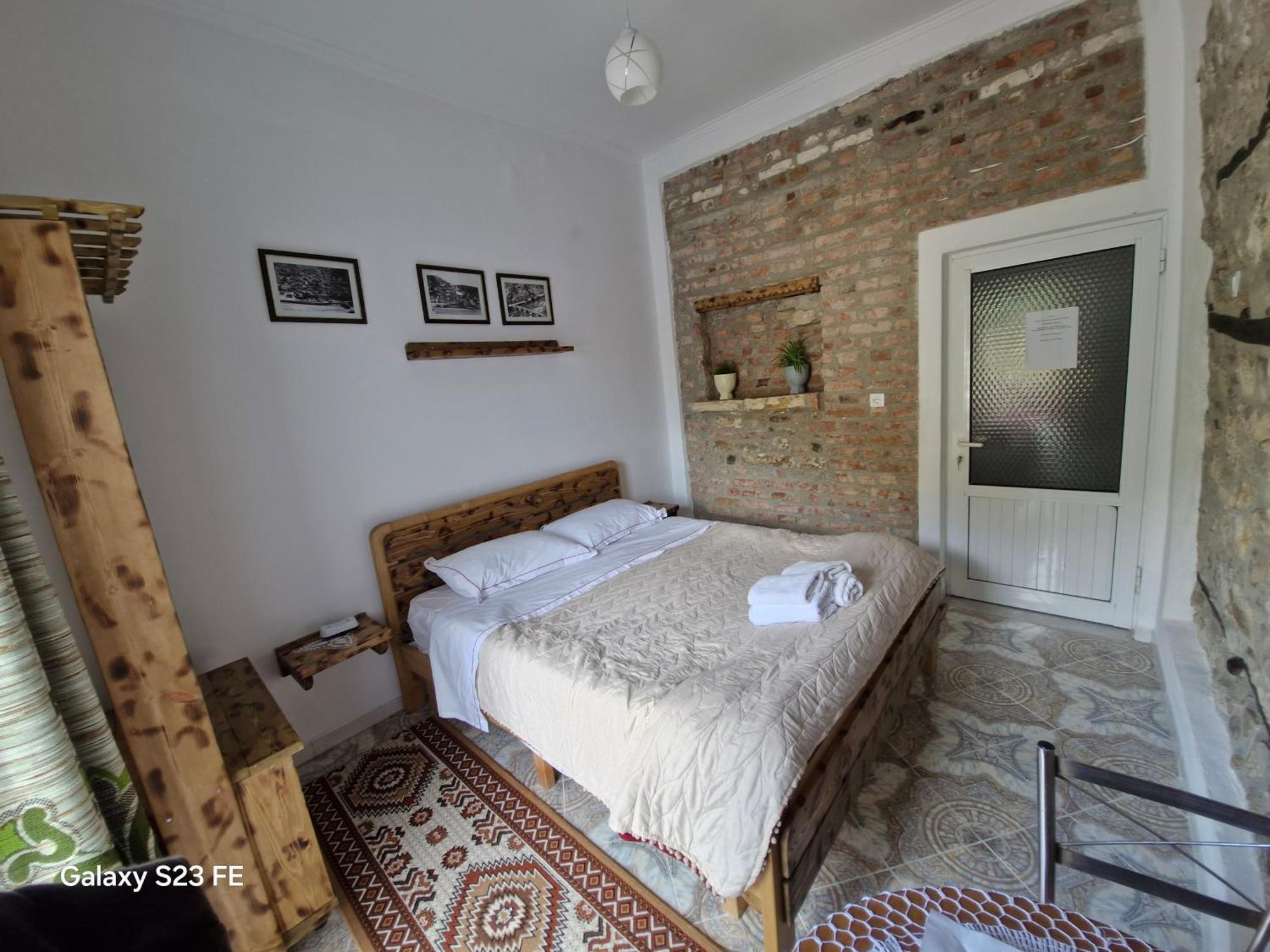 Guesthouse Belle View Berat Buitenkant foto
