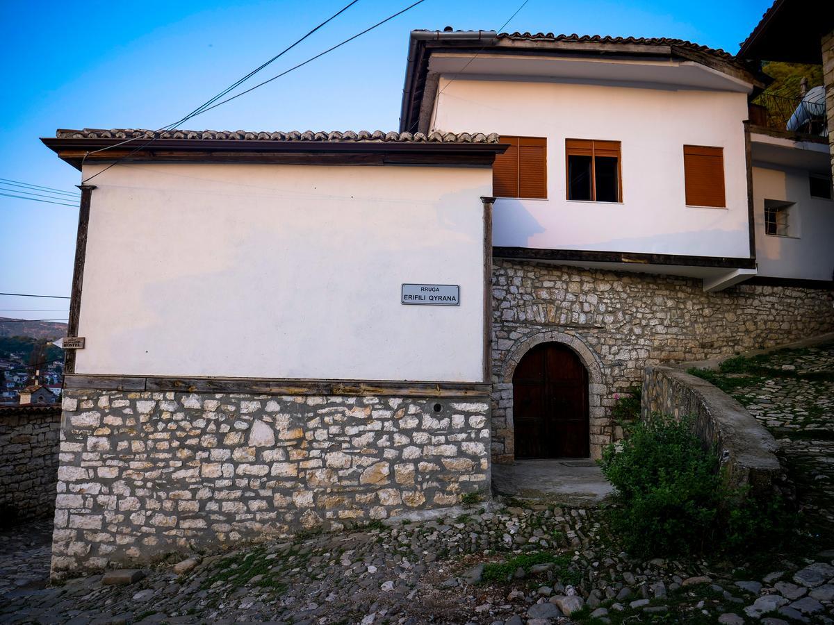 Guesthouse Belle View Berat Buitenkant foto