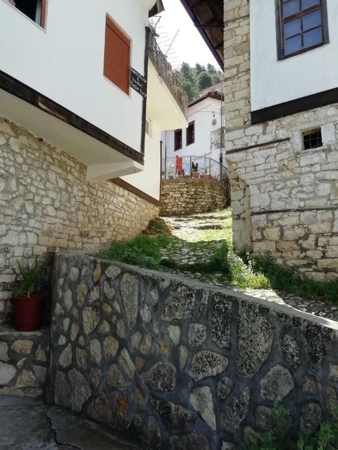 Guesthouse Belle View Berat Buitenkant foto